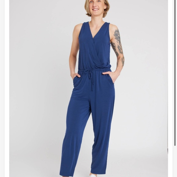 Knox Banyan Jumpsuit in green - Picture 2 of 7